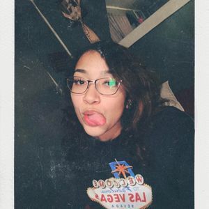 Meet your Posher, Briana
